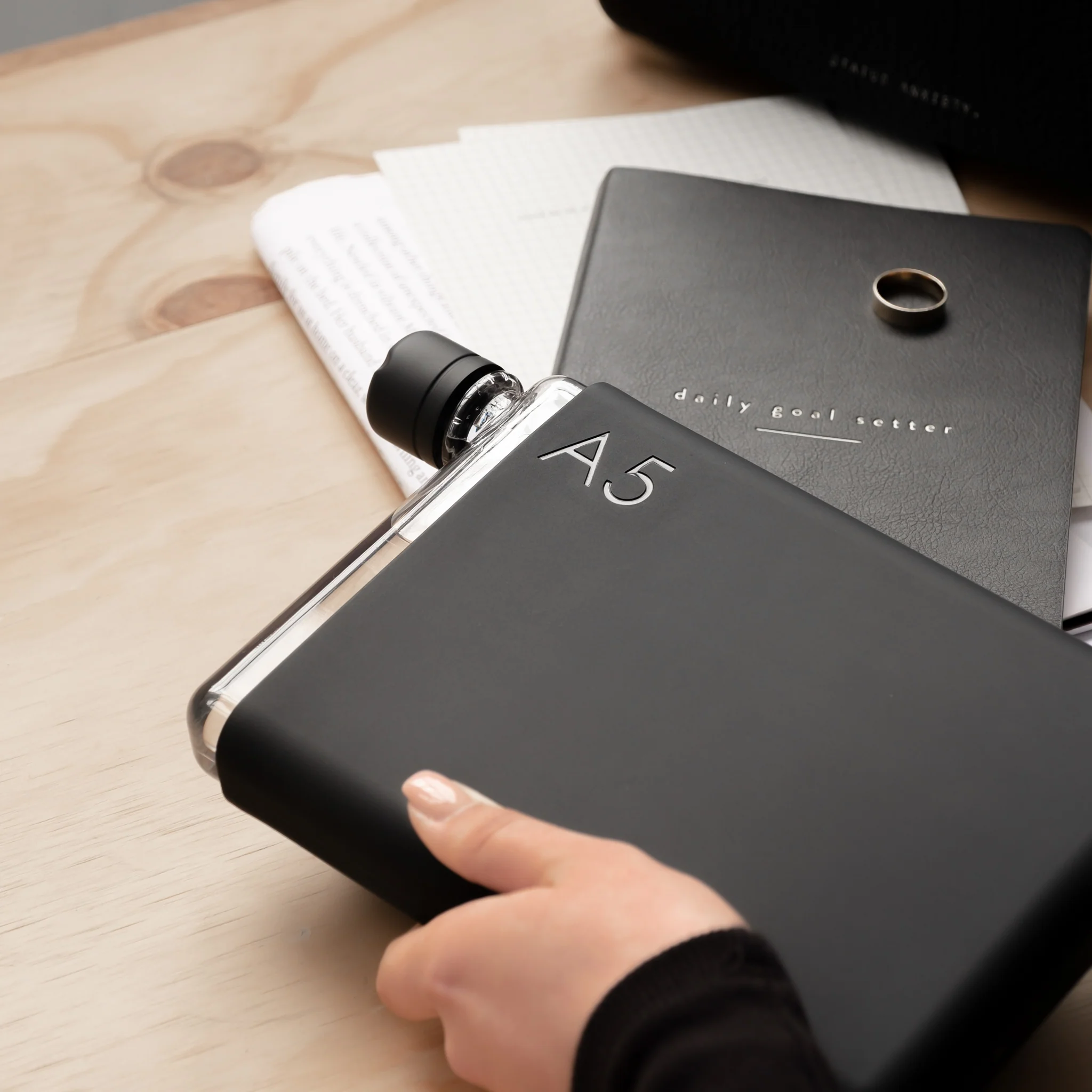 Matte Black Lid (Original memobottle) - Image 5